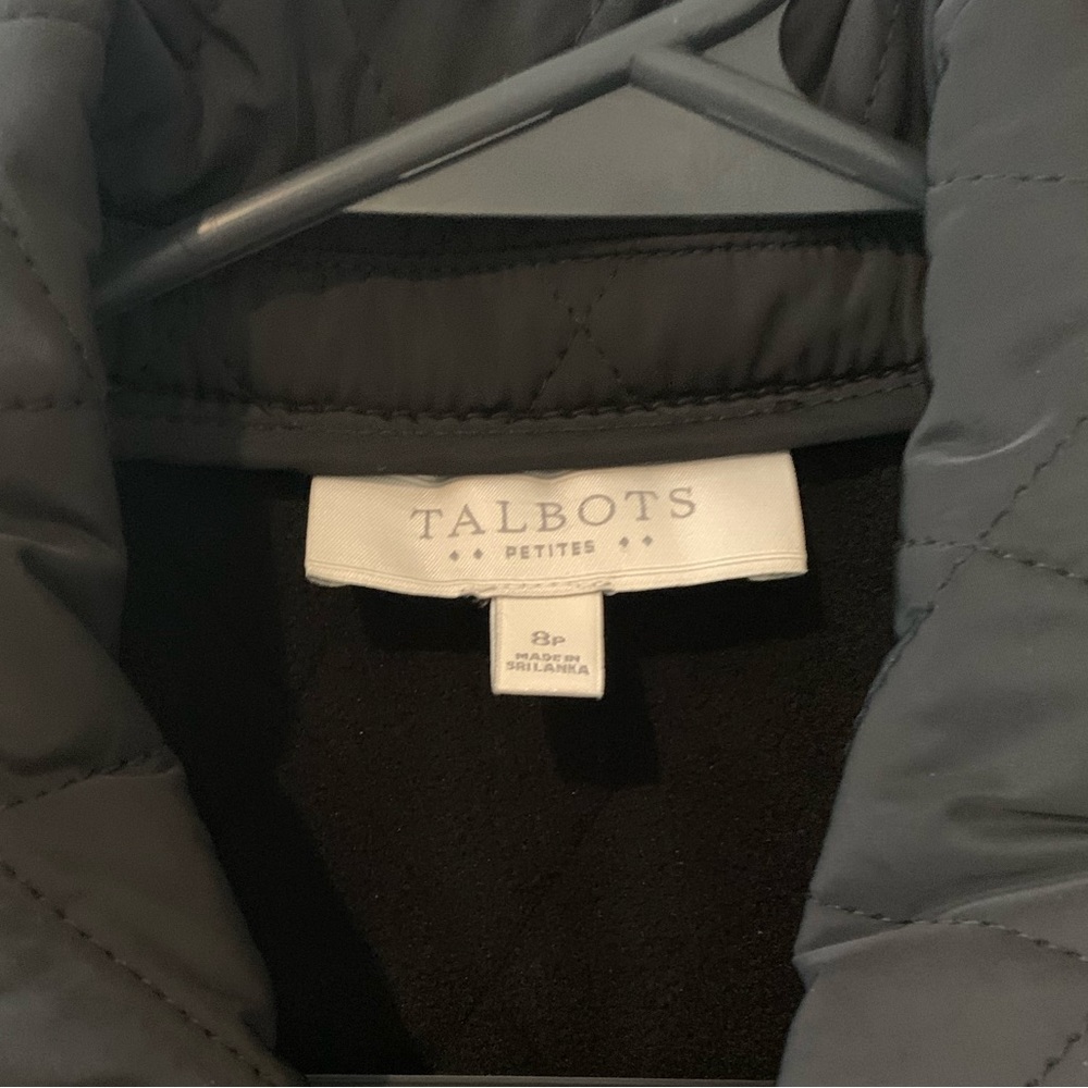 Talbots Petite Black Quilted Vest Size 8P NWOT - Picture 2 of 5